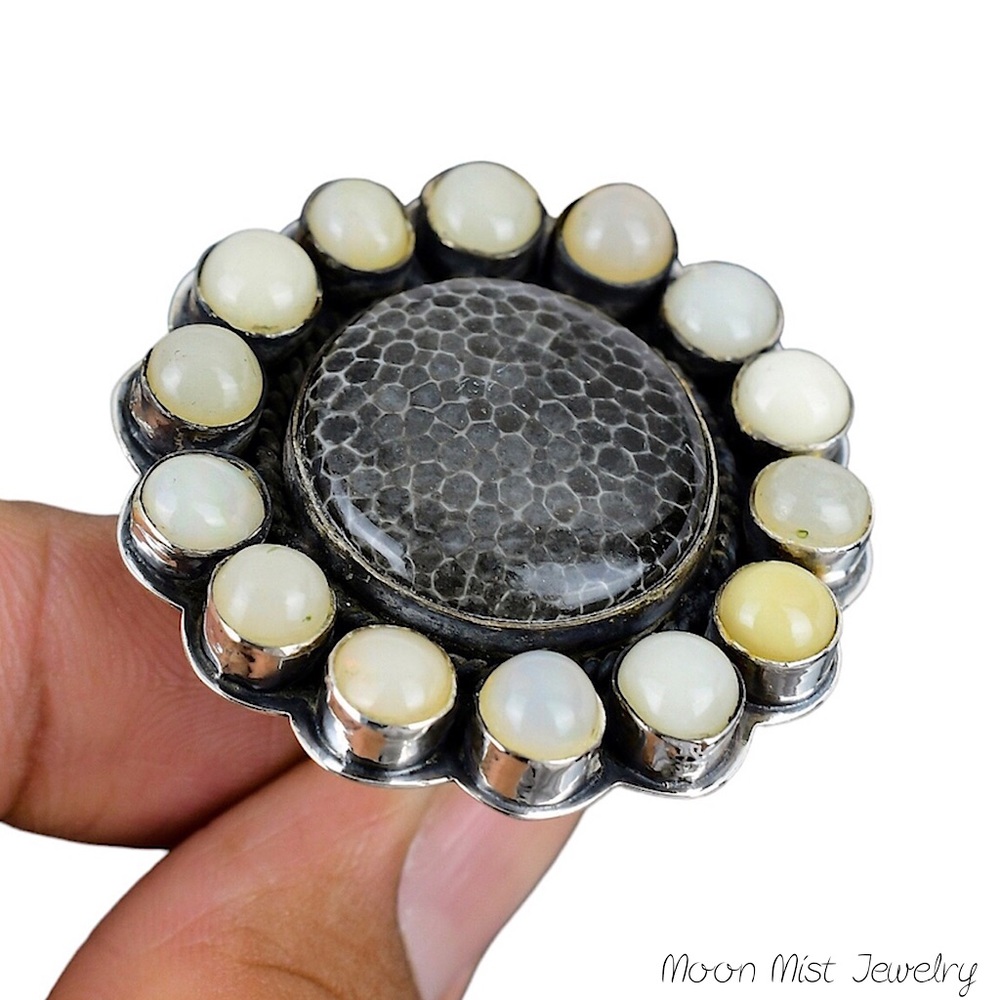 Stingray coral and Ethiopian opal ring